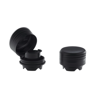 Plastový uzávěr na olejové plechové dózy - černý